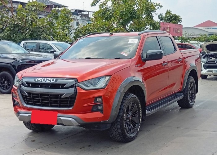 ISUZU
             
                 for Sale for Sale